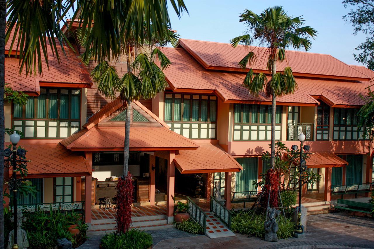 Chuchaiburi Sri Amphawa Esterno foto